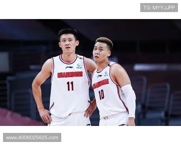 新赛季CBA球队名单及重点球员转会动态