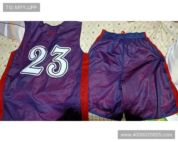 火箭队篮球服设计风格及功能性特点分析