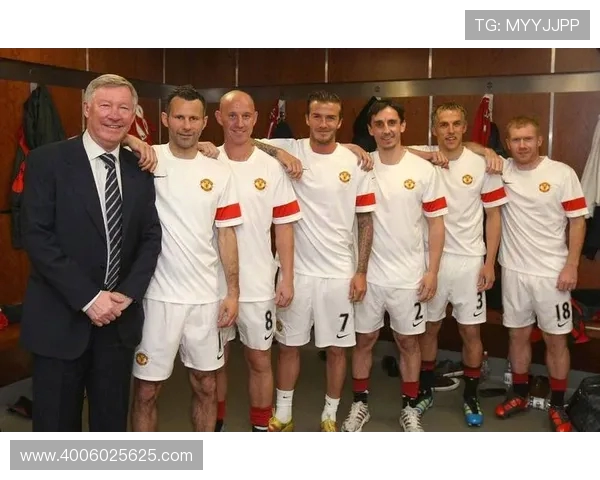 拉特克利夫亲临现场关注曼联U18青训发展展现对年轻球员的重视